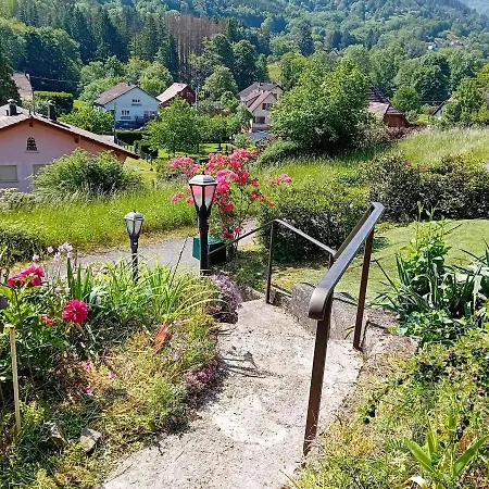 Holiday home Monts Et Merveilles