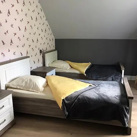 Monts Et Merveilles Dom wakacyjny